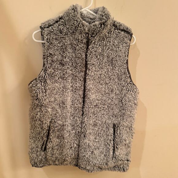 Altar'd State Women's S Faux Fur Vest Fuzzy Cuddly Grey Pockets - Picture 1 of 14